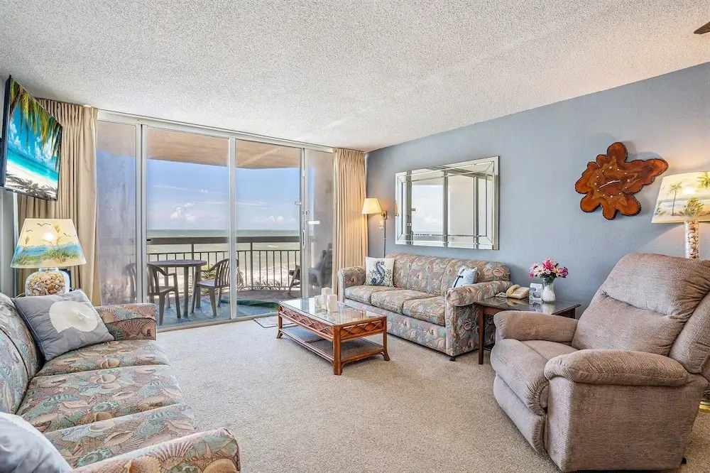 0307 Waters Edge Resort 1 Bedroom Condo by RedAwning