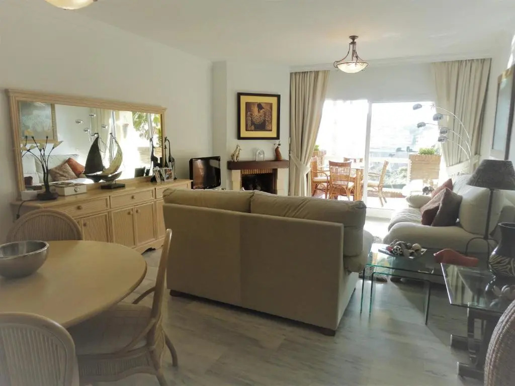 Ref. 2733 Altos De Calahonda