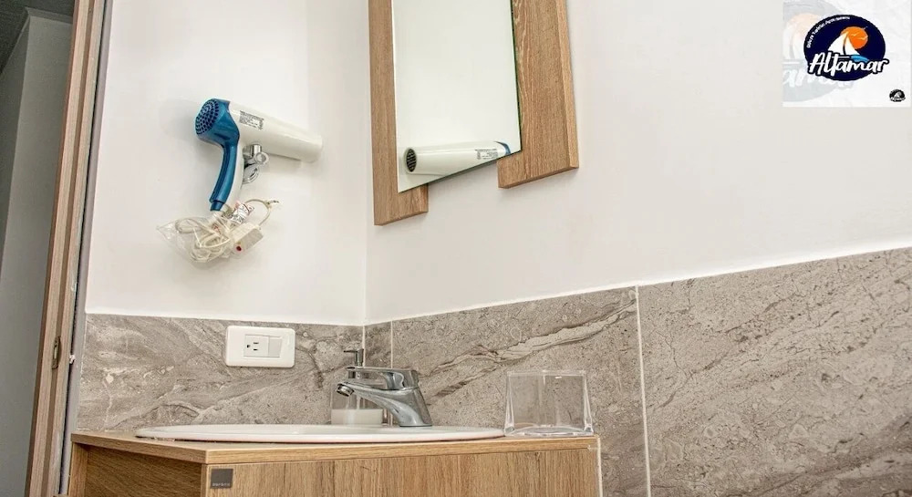 APARTAMENTOS TURISTICOS ALTAMAR