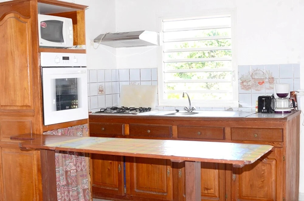 Apartment With 2 Bedrooms in Deshaies, With Private Pool, Enclosed Gar