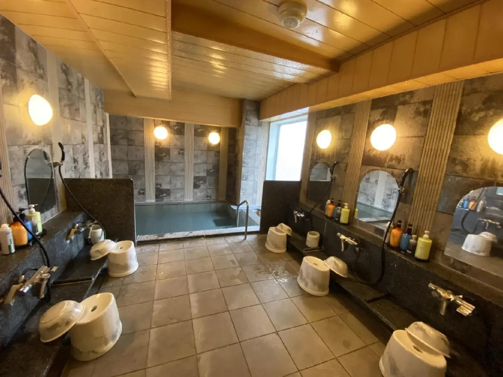 Hotel Route-Inn Ichinomiya Ekimae