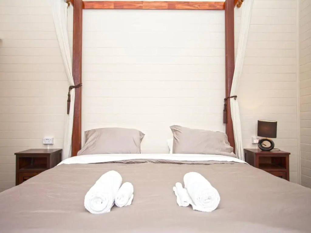 CBD Holiday Home