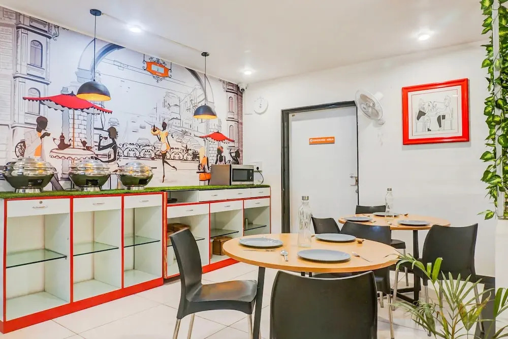 Elegant Urban Stays at Hadapsar Pune