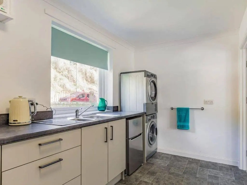 Lovely Apartment 2 King & 2 Single Beds