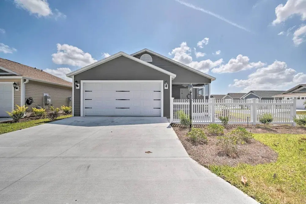 'grantham Villa' - Resort Living Near Golf!