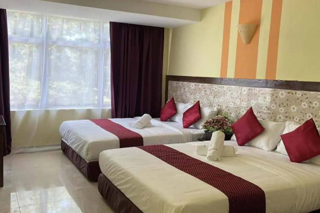 Sun Inns Hotel Meru Raya