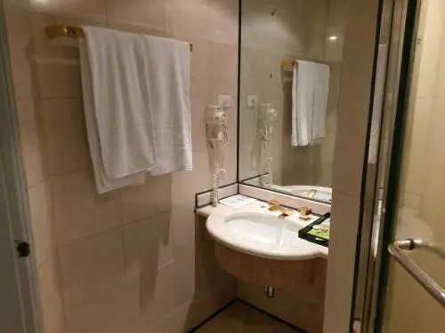 Home Yah SPA Motel