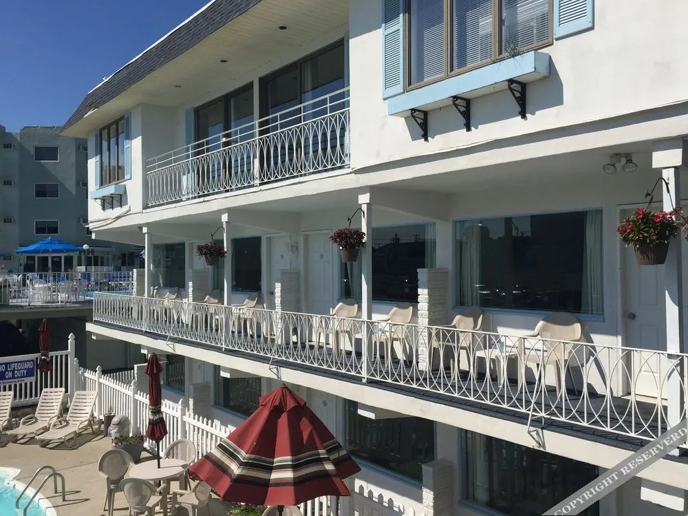 Paradise Inn