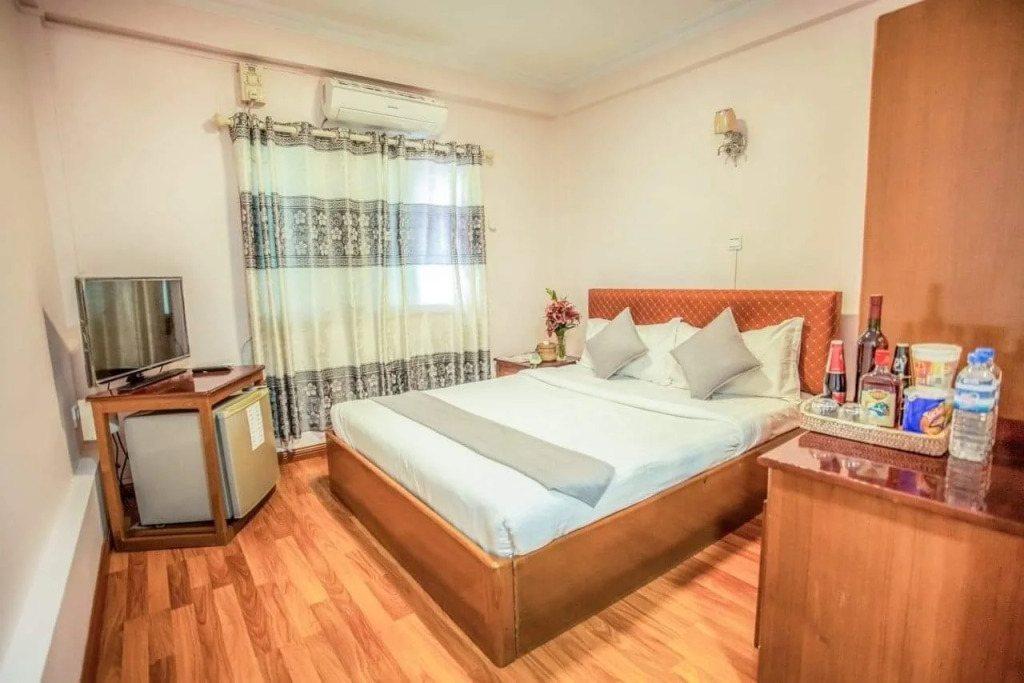 Thiha Bala Hotel