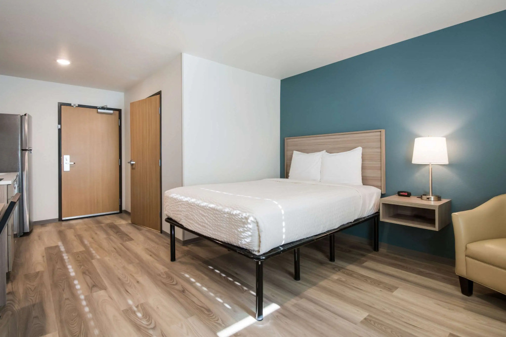 WoodSpring Suites Portland Vancouver