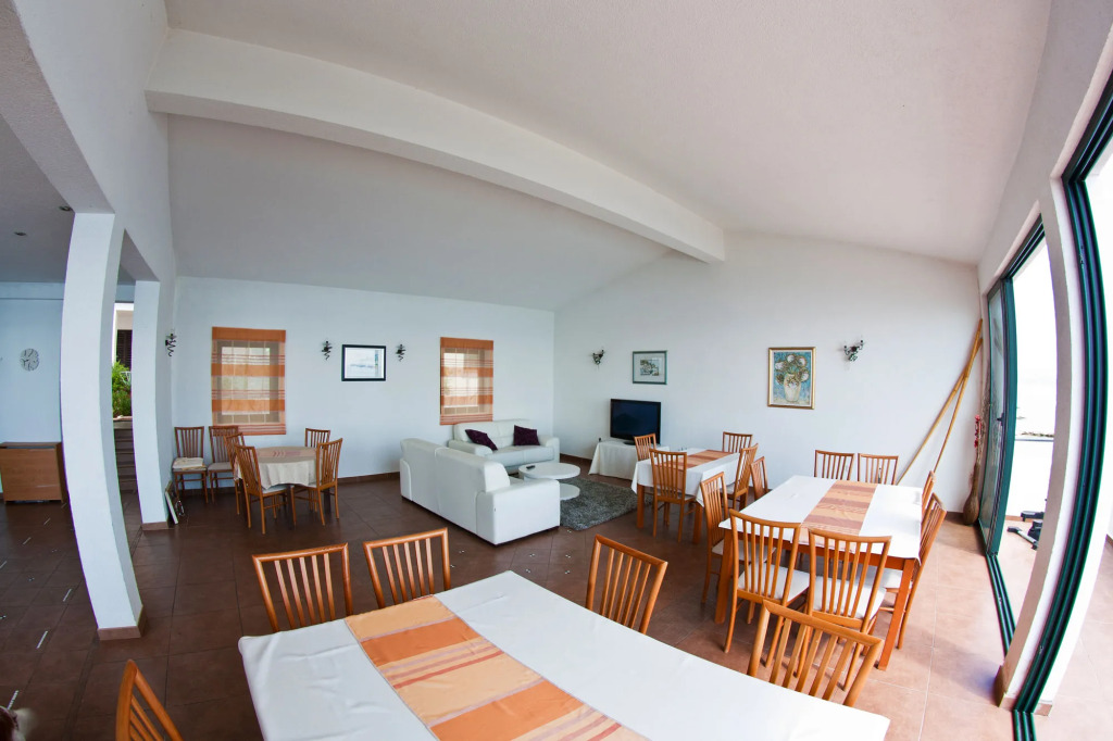 Villa Tamaris on the beach