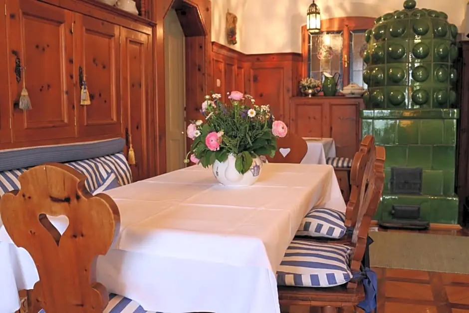 Hotel Seeschlößl Velden