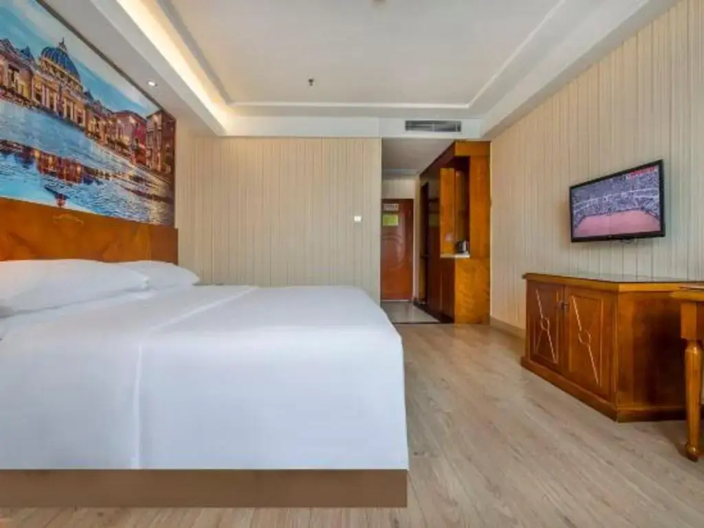 Vienna Hotel Guangdong Huizhou Maidi South Road
