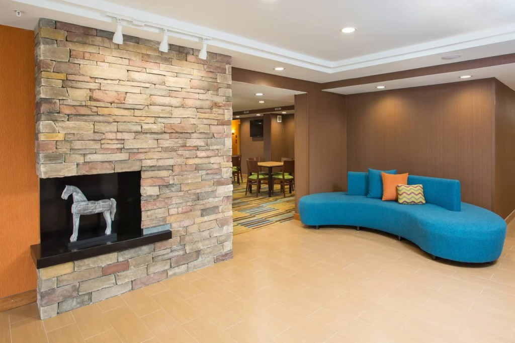 Fairfield Inn Manchester - Boston Regional Airport