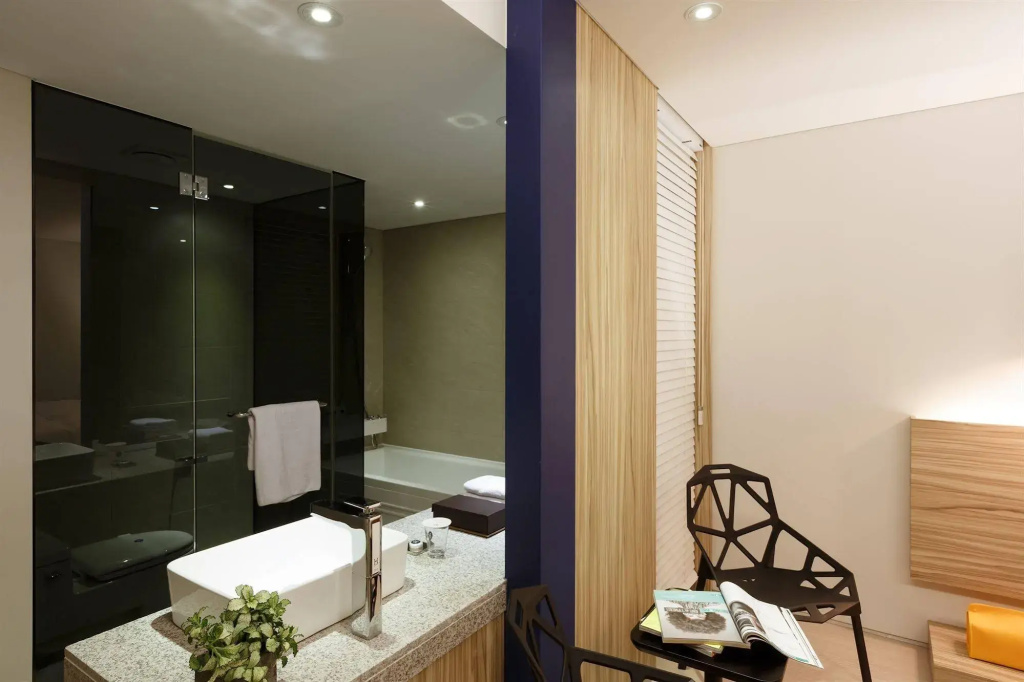 Seocho H hotel