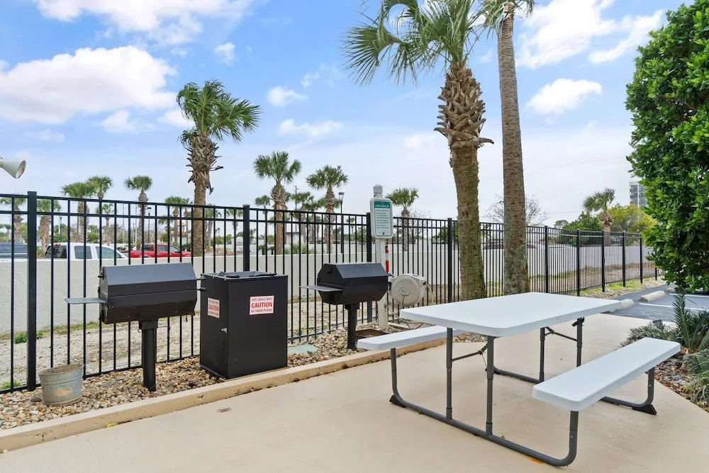 Perdido Towers West 606