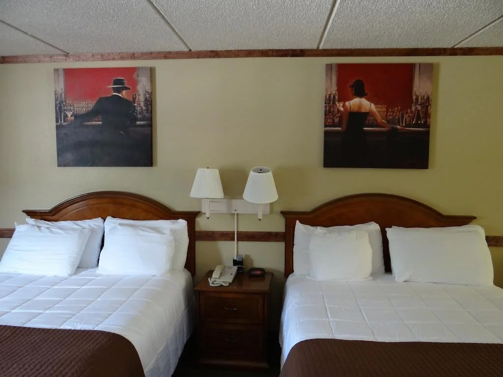 Cherokee Lodge