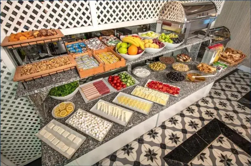 Mezzootel