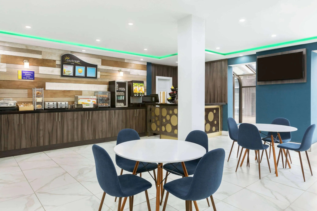 Days Inn by Wyndham Saint John
