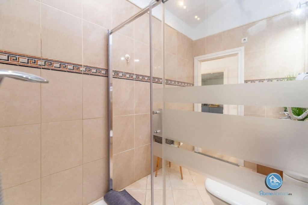 HomeAbroad Apartments - Ático Deluxe Fuengirola with FREE Parking