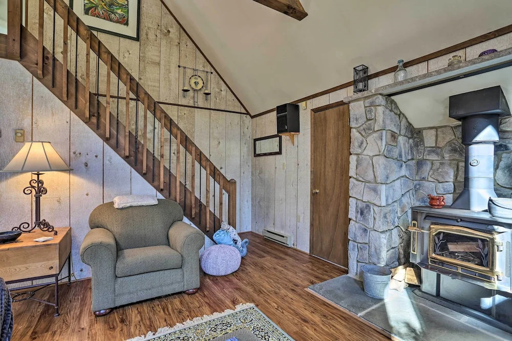 1 Mi to Arrowhead Lake: Pocono Home w/ Fire Pit