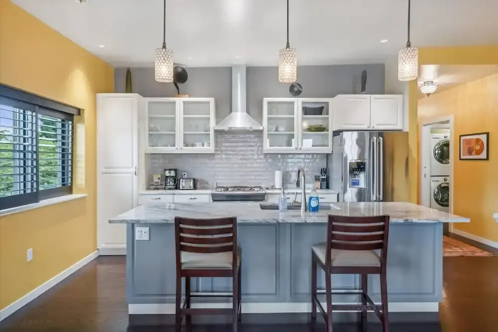Meadowlark Suite - 201