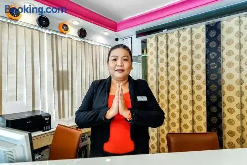 ZEN Rooms Sukhumvit 11