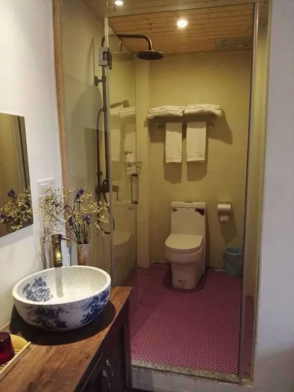 Zhaoxing Ruyuan Family Inn