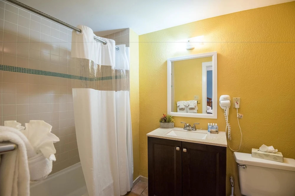 Southernmost Sanctuary Apartment