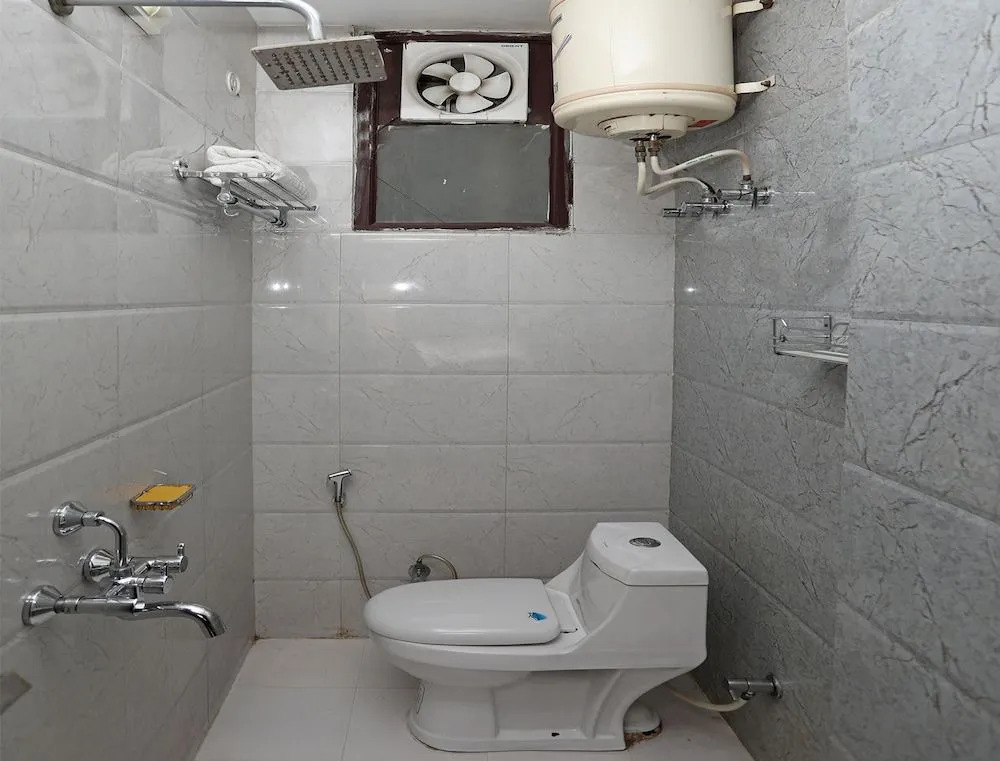 Itsy Hotels Satya Shree