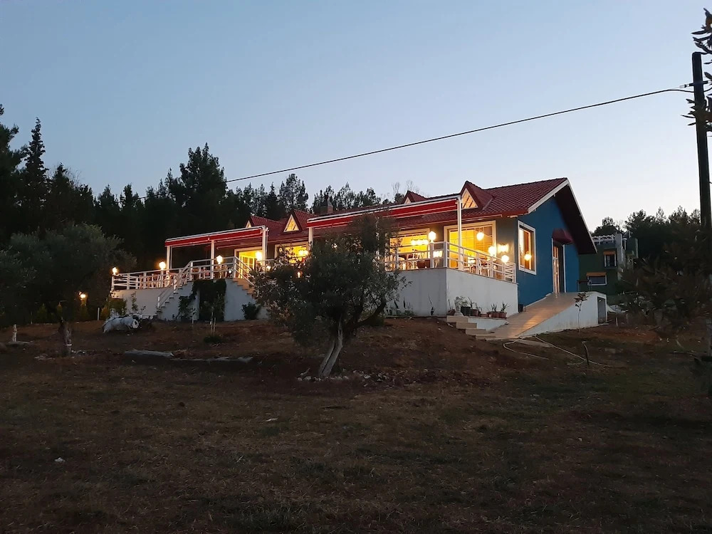 Baska Bir Yer