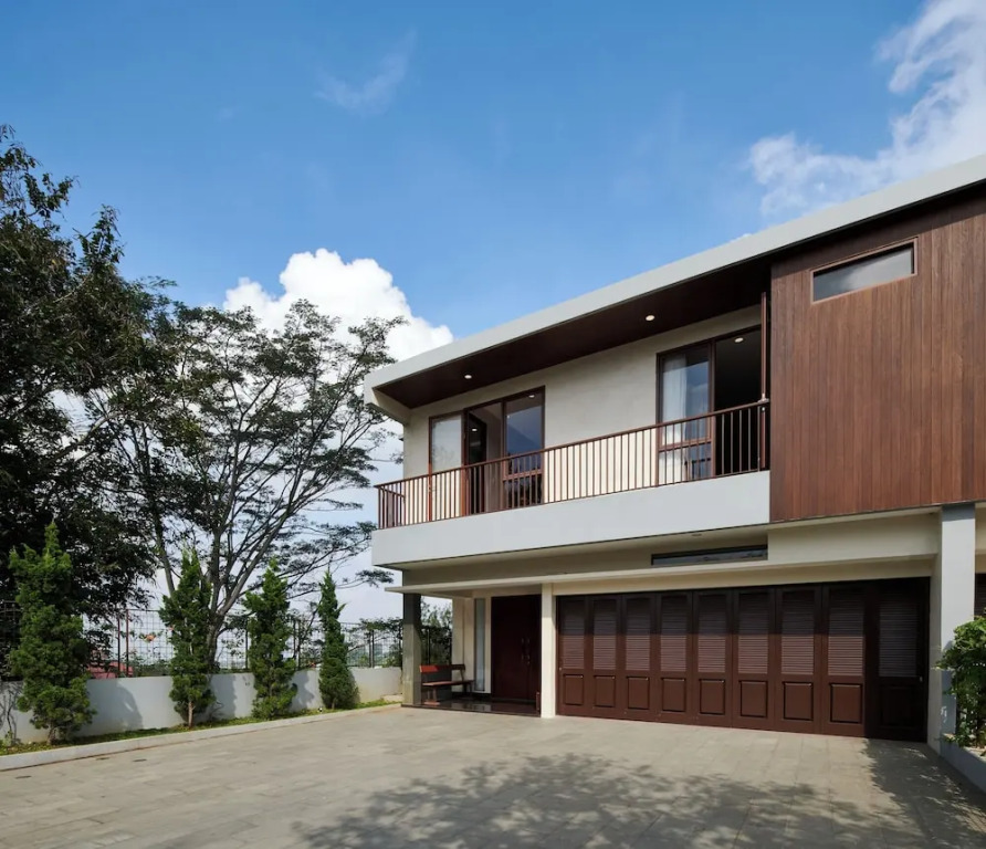 Asmaya Hill View Villa 7 Bedrooms With a Private Heated Swimming Pool and a Billiard Table