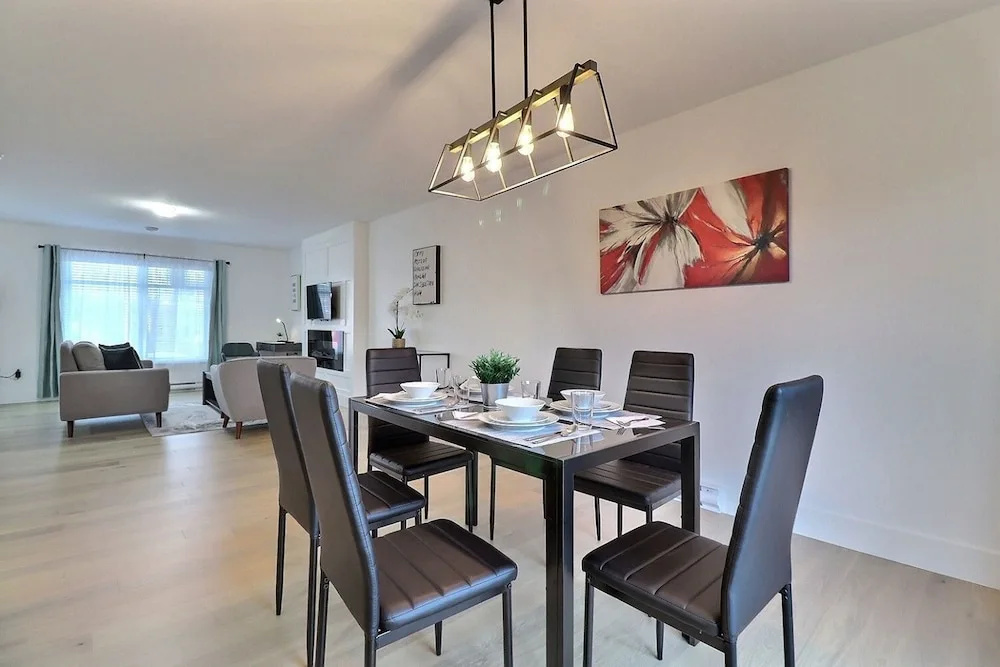 GLOBALSTAY. New 3 Bedroom House in a Quiet Area