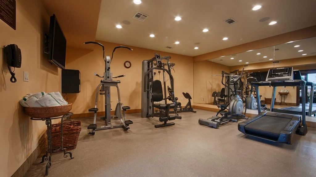 Best Western Plus Sunset Plaza Hotel