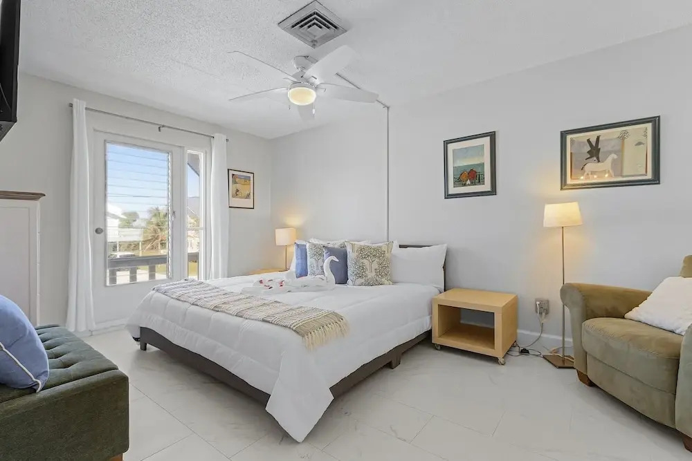 21591 Waterfront Duplex With Pool And Spa 2 Bedroom Condo