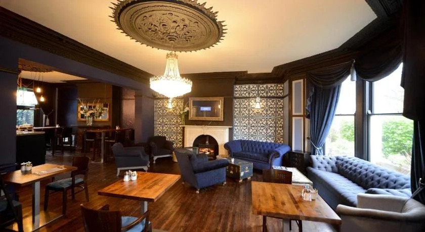 The Townhouse Hotel