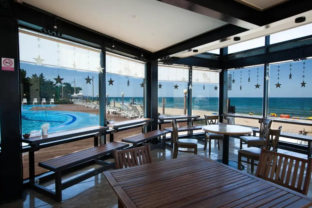 BENIKEA San&Bada Jumunjin Resort