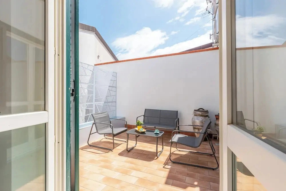 Ballarò Duplex with Terrace by Wonderful Italy