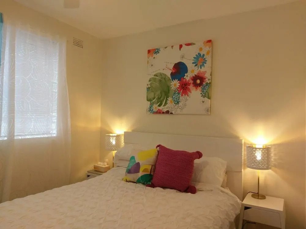 Cozy Marrickville Apartment Near Centre