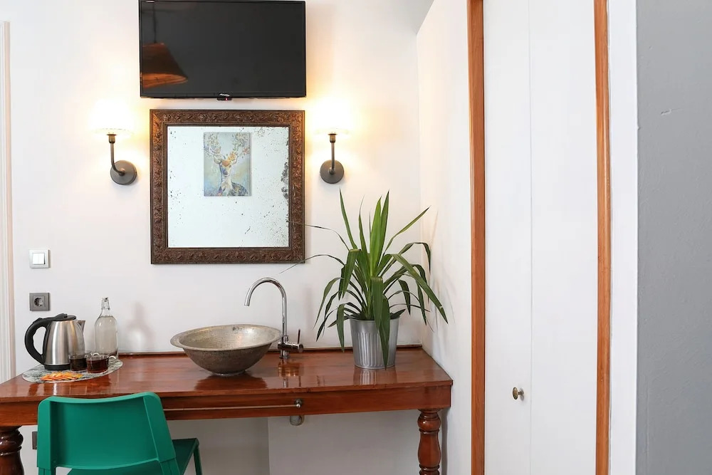 Noble House Galata