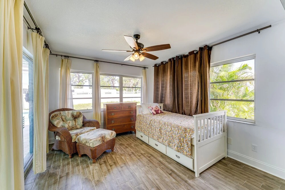 Breezy Englewood Condo w/ Community Pool!