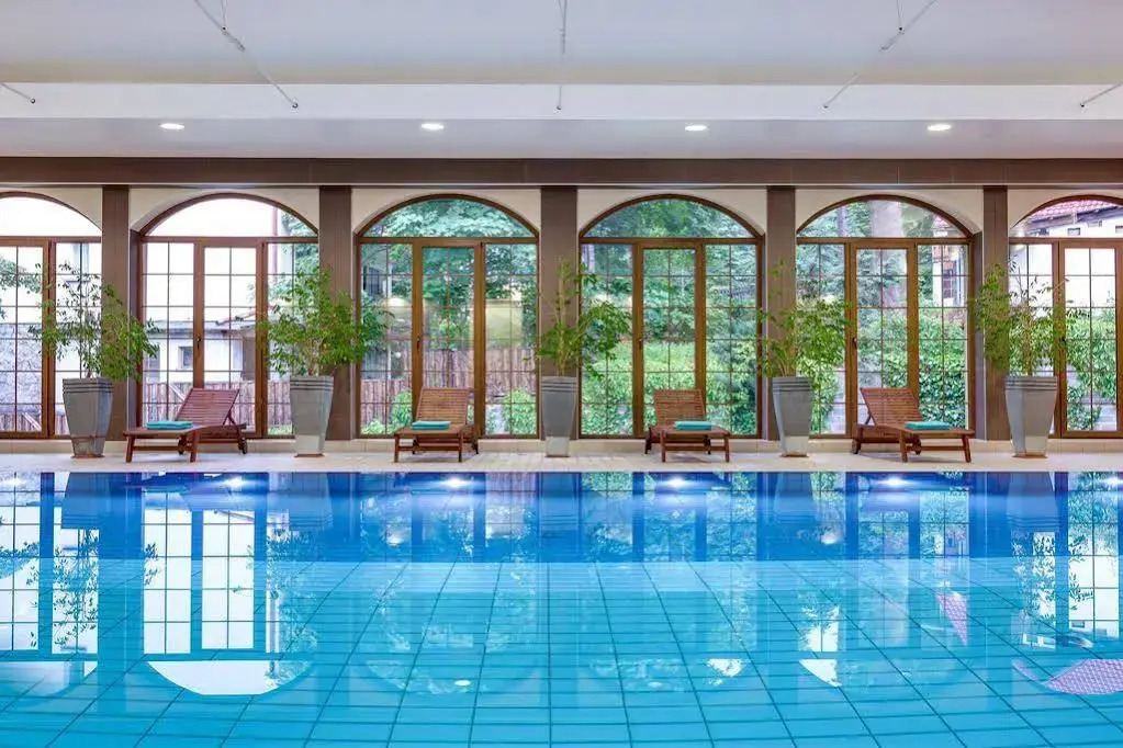 Hotel Konradówka Wellness & SPA - 300 metrów do centrum