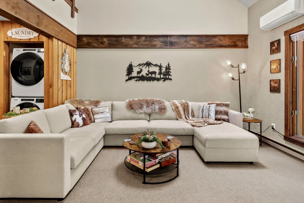 Doe's Delight by AvantStay | Peaceful Lake Retreat, Lake Harmony