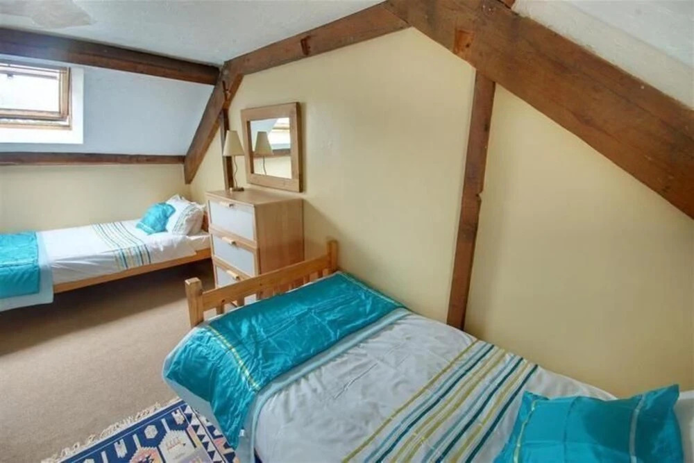 Converted Barn Outside Center of Swimbridge near Beach