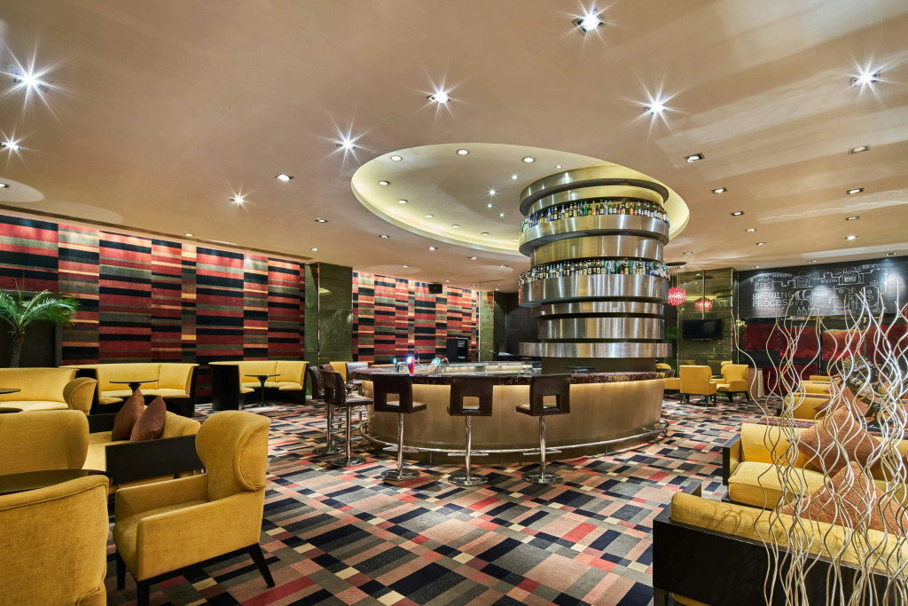 Four Points by Sheraton Shanghai, Daning