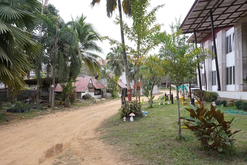 Baanta Hotel Pakchom
