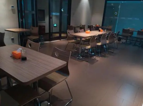 7Days Inn Shijiazhuang Pingshan Zhongshan Road