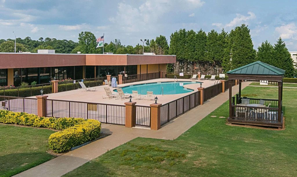 Red Roof Inn Forsyth