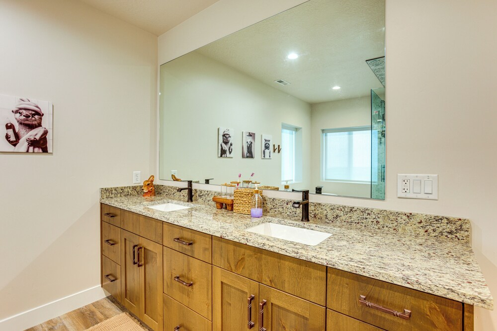 Hot Tub & Rec Room at Massive Bear Lake Home!