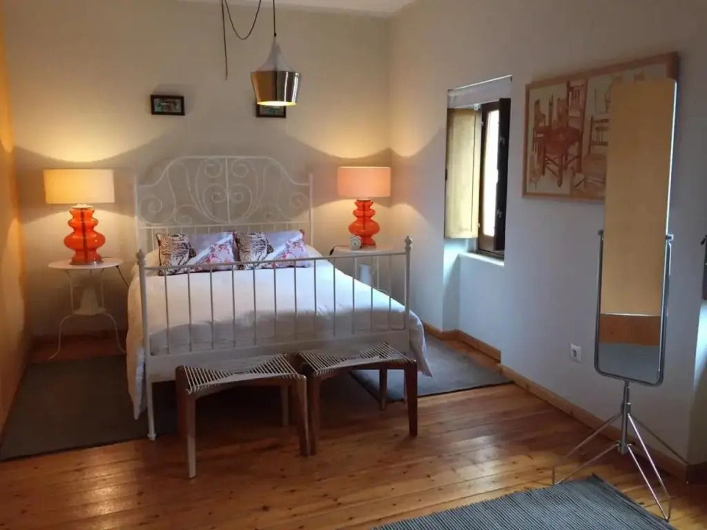 Hostel 1850
